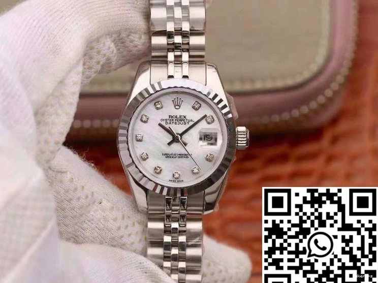 White Dial Lady 28MM Rolex Datejust 0204